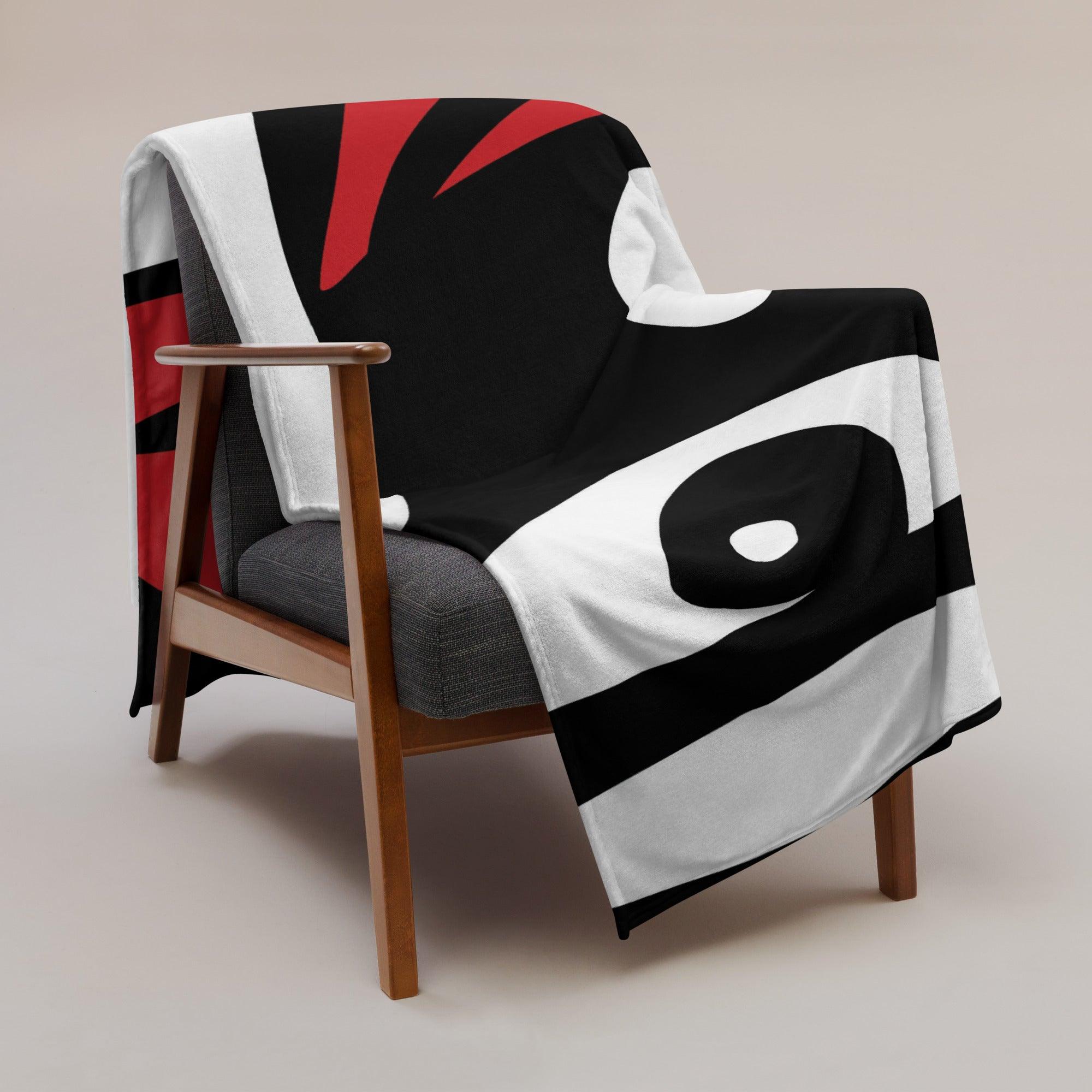 Totem BWR Face | Throw Blanket - MichaelVargas.Art